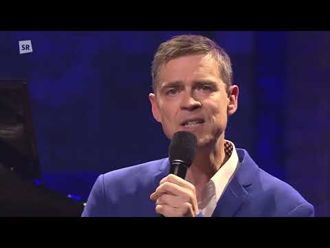 Henning Schmidtke macht Milliarden sichtbar und fühlbar - Kabarett